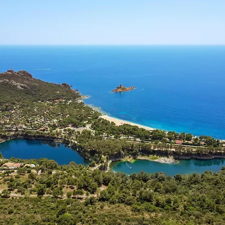 Grand T2 Jardin Cloture Et Terrasse Couverte , Cap Esterel Pierre Et ,piscine Chauffee Des Le 05 Avril Au 02 Novembre * Saint-Raphaël