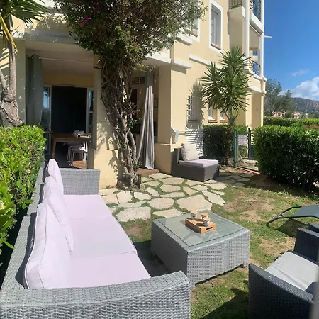 T2 En Rez De Jardin Privatif Cloture , Cap Esterel Pierre Et ,piscine Chauffee Des Le 05 Avril Au 02 Novembre *