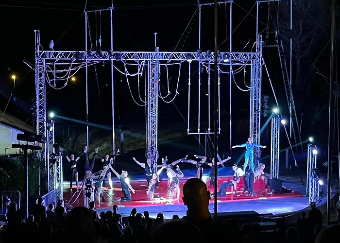 Appartement Premium - Vue Mer -Jardin Cloture -Terrasse -Parking - Piscine Chauffee Du 04 Avril Au 01 Novembre- Saint Raphael * Saint-Raphaël