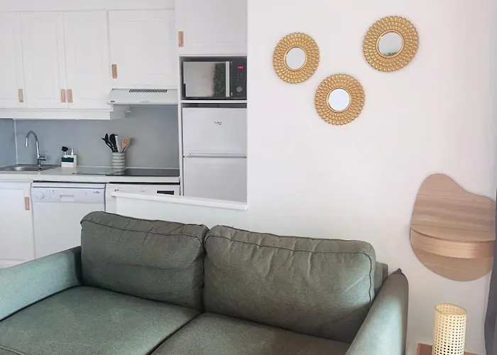 Apartmán Appartement Premium - Vue Mer -Jardin Cloture -Terrasse -Parking - Piscine Chauffee Du 04 Avril Au 01 Novembre- Saint Raphael