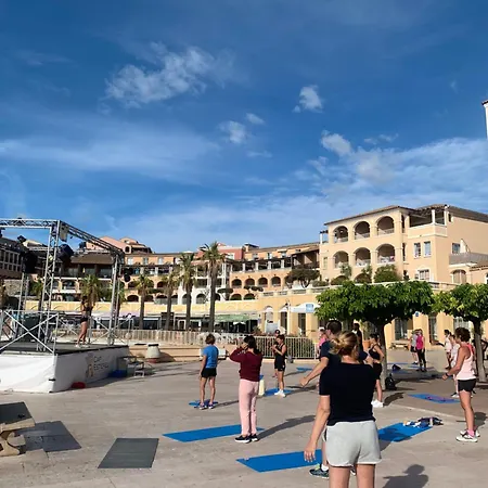 Appartement T2 En Rez De Jardin Privatif Cloture , Cap Esterel Pierre Et ,piscine Chauffee Des Le 05 Avril Au 02 Novembre