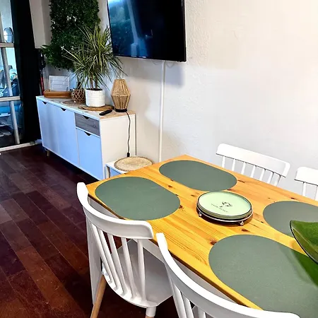 דירה Premium Genius - Separee -vue -jardin Cloture -terrasse -parking - Piscine Chauffee Du 04 Avril Au 01 Novembre- Raphael *